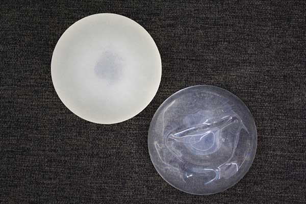 Breast prosthesis 